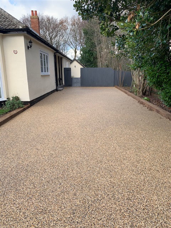Summer Driveway Upgrade: The Ultimate Guide